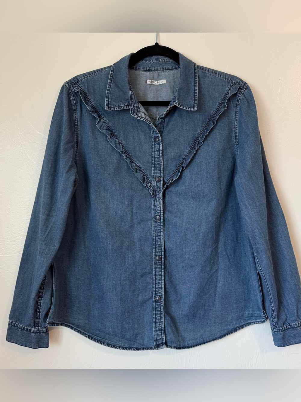Women’s Gap 1969 Denim Long Sleeve Snap Front Western Blouse Large